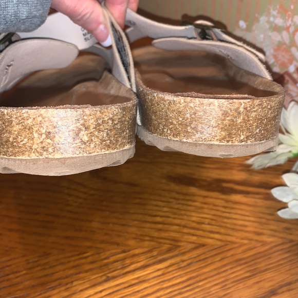 🐆Leopard footbed SANDALS Faux Birkenstock style Size 8.5 in Taupe & Brown - Picture 7 of 12